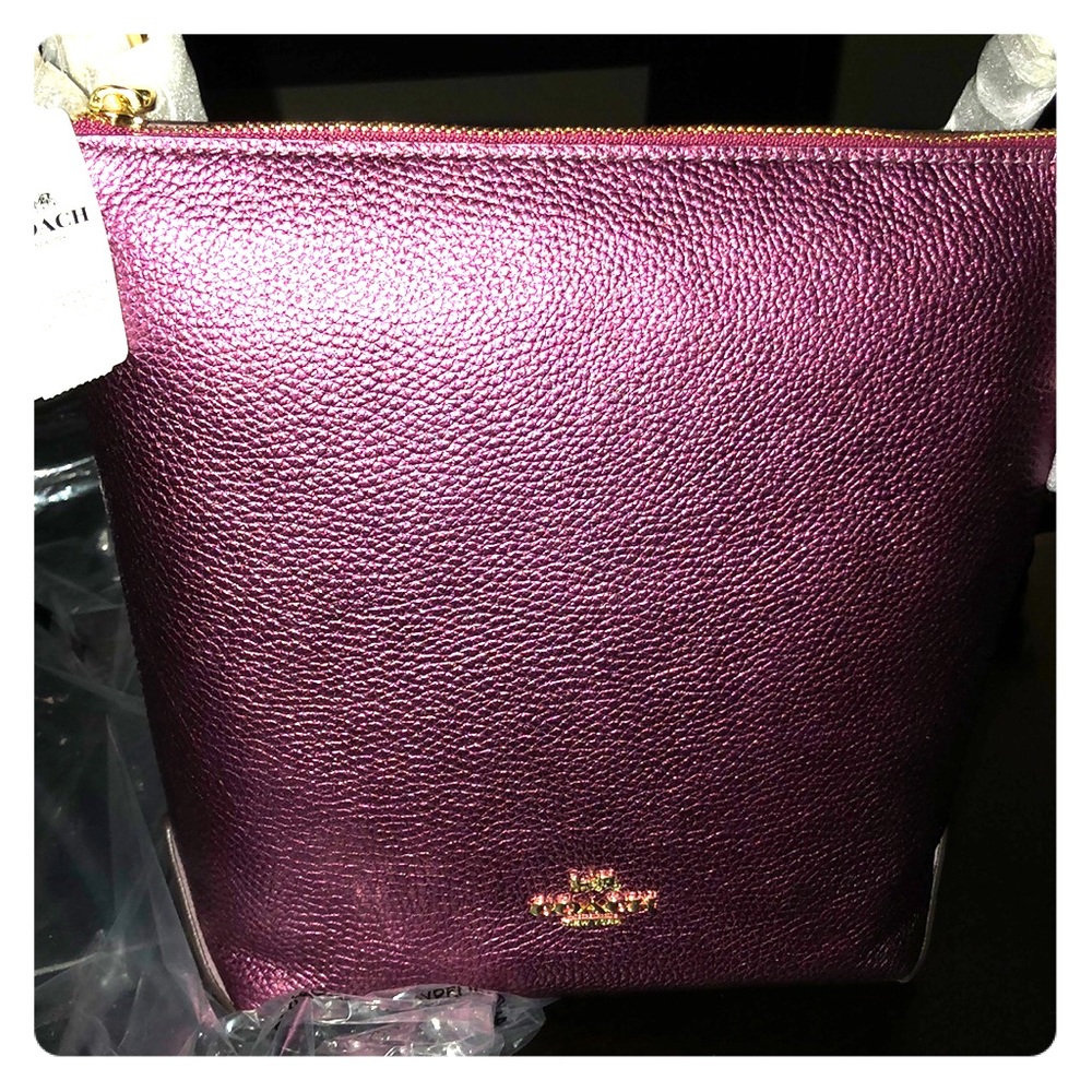 Coach shoulder bag with crossbody strap